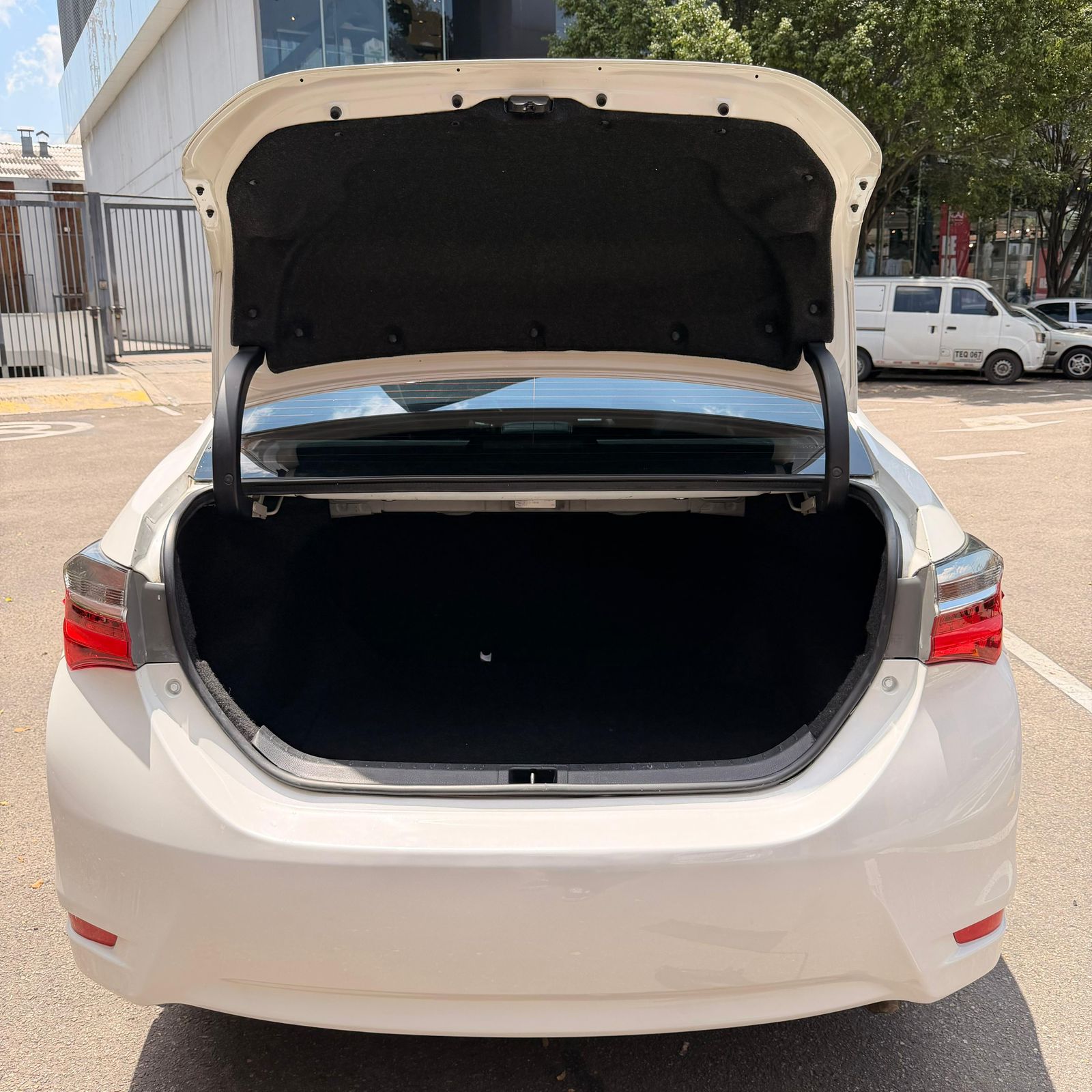 TOYOTA COROLLA SE-G AT 1.800CC 4X2 2018