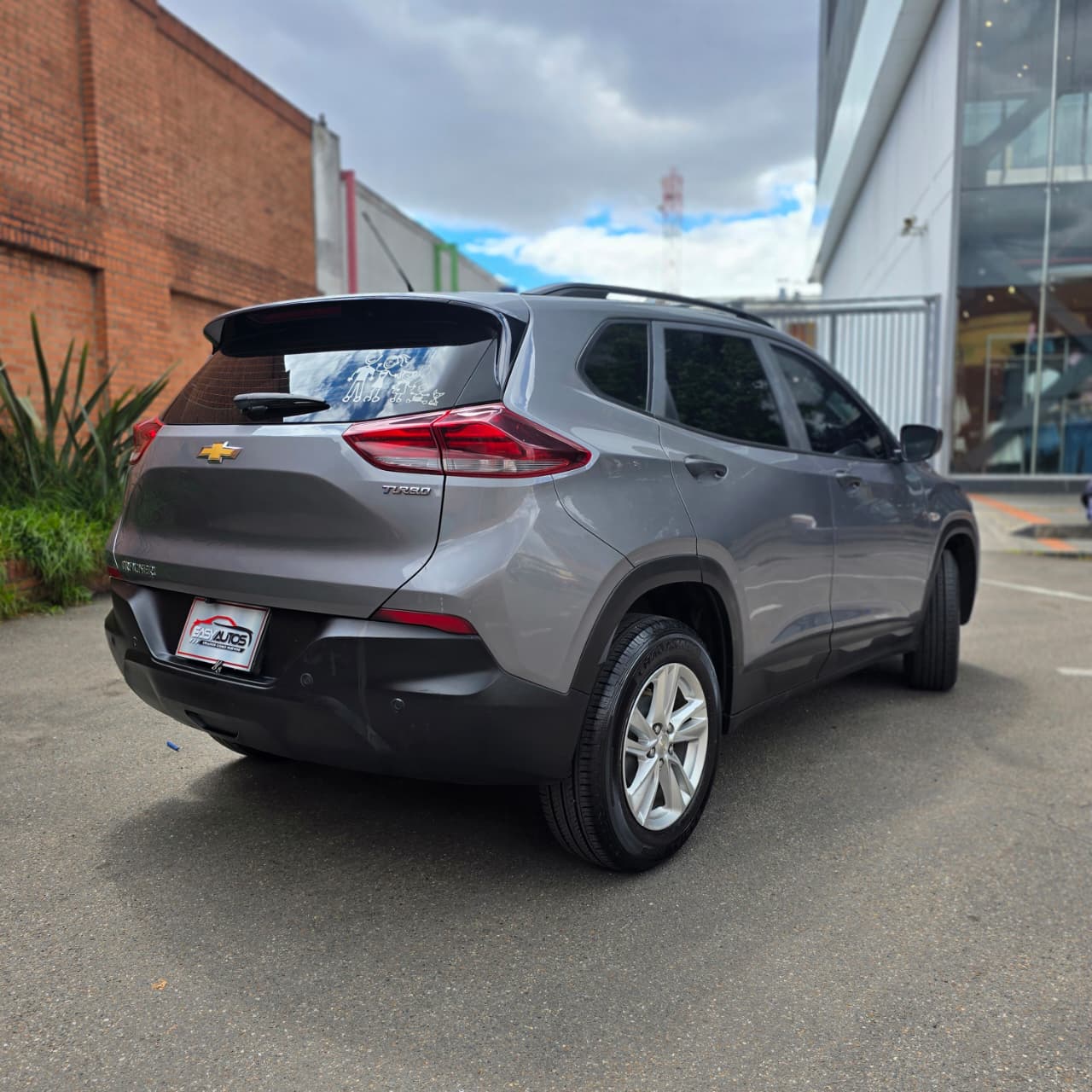CHEVROLET TRACKER TURBO 2023 LT