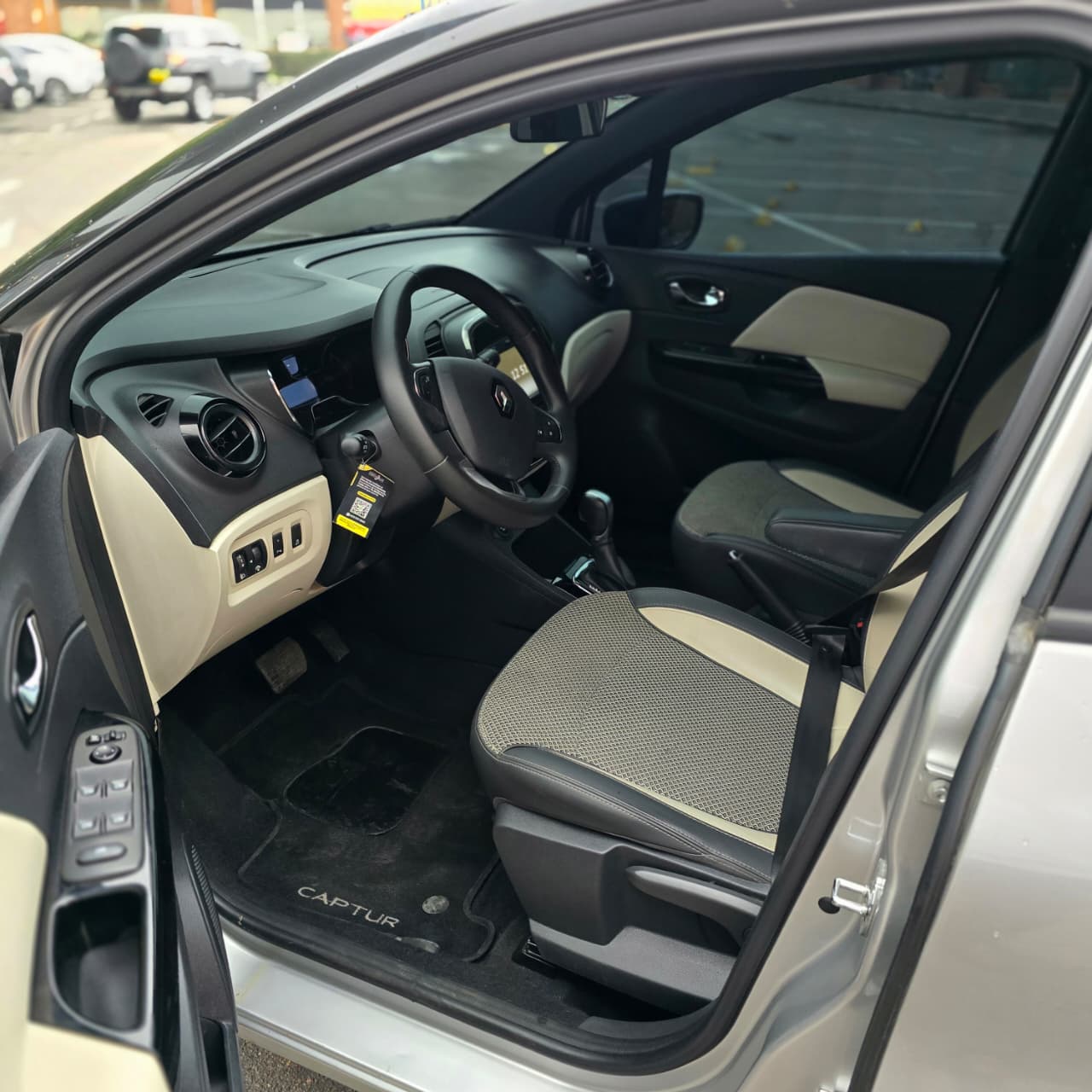 RENAULT CAPTUR ZEN 2021