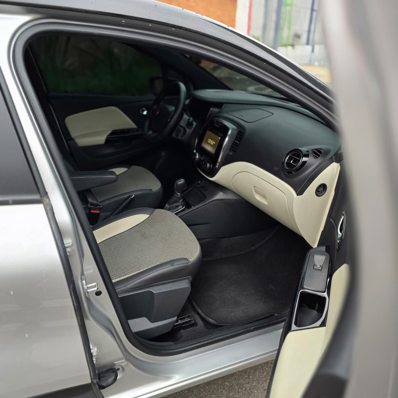 RENAULT CAPTUR ZEN 2021