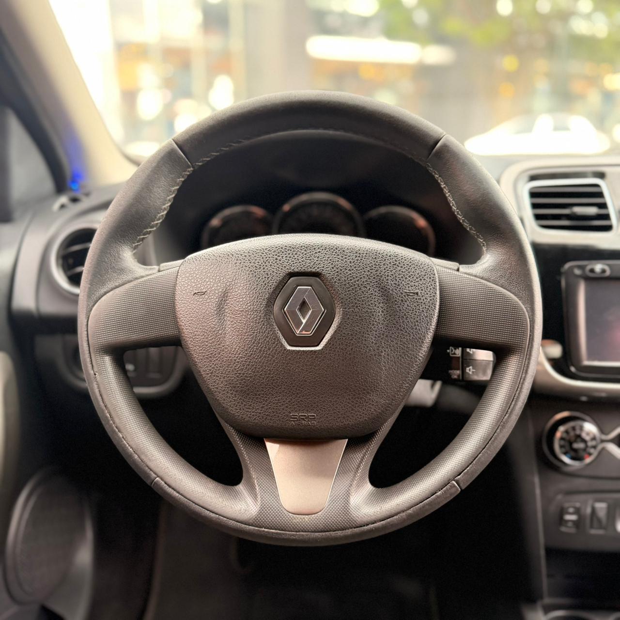 RENAULT LOGAN PRIVILEGE