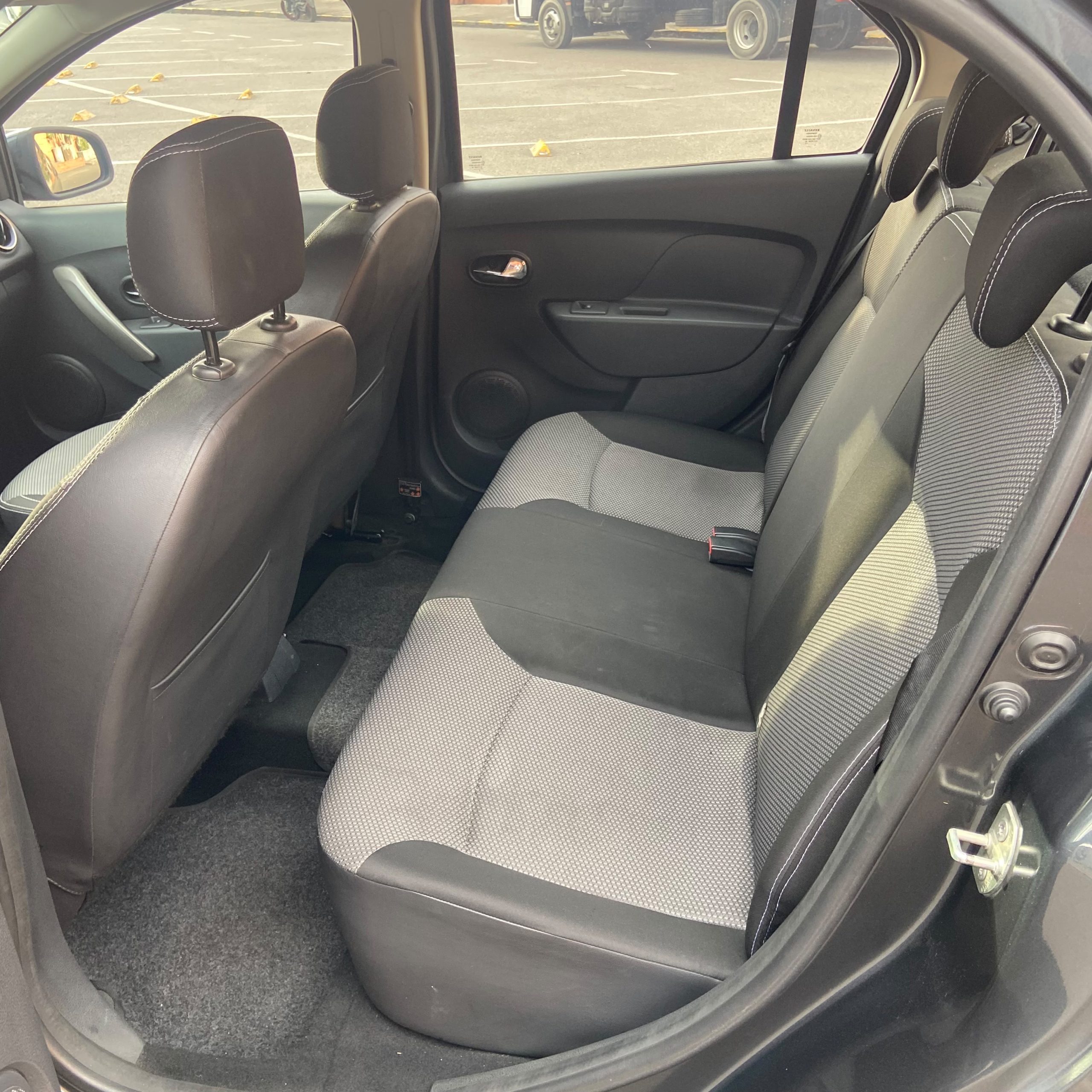 RENAULT LOGAN EXPRESSION / LIFE + AT 1600CC 16V AA 2AB ABS 2019