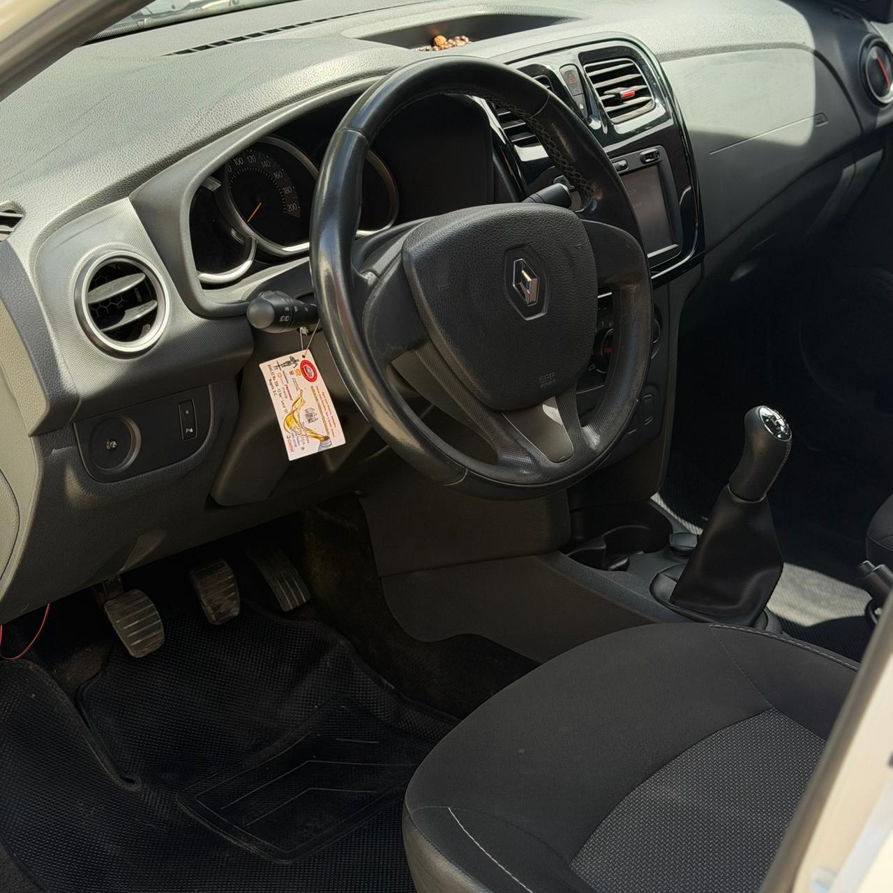 RENAULT LOGAN PRIVILEGE INTES(POLAR) MT 2019