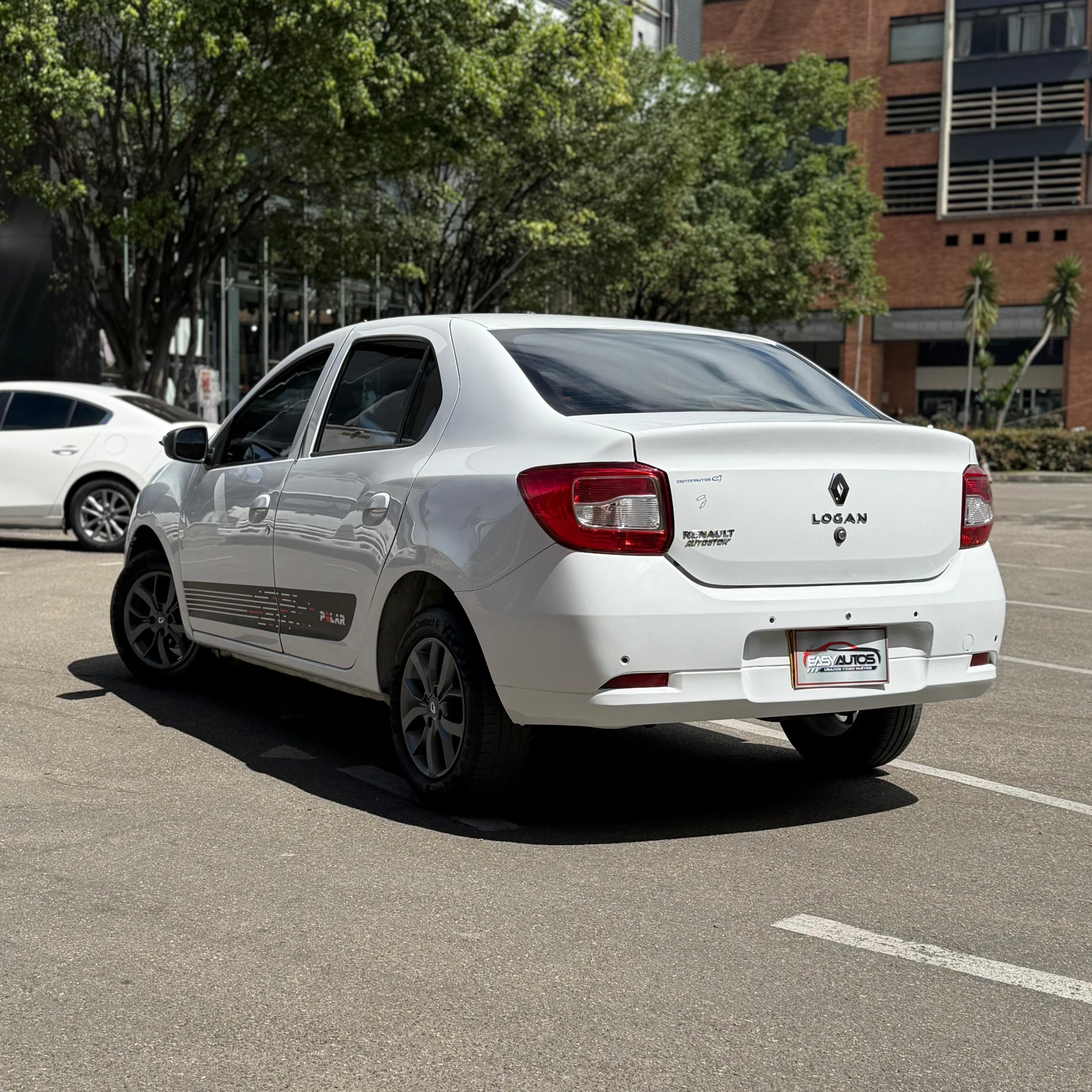 RENAULT LOGAN PRIVILEGE INTES(POLAR) MT 2019