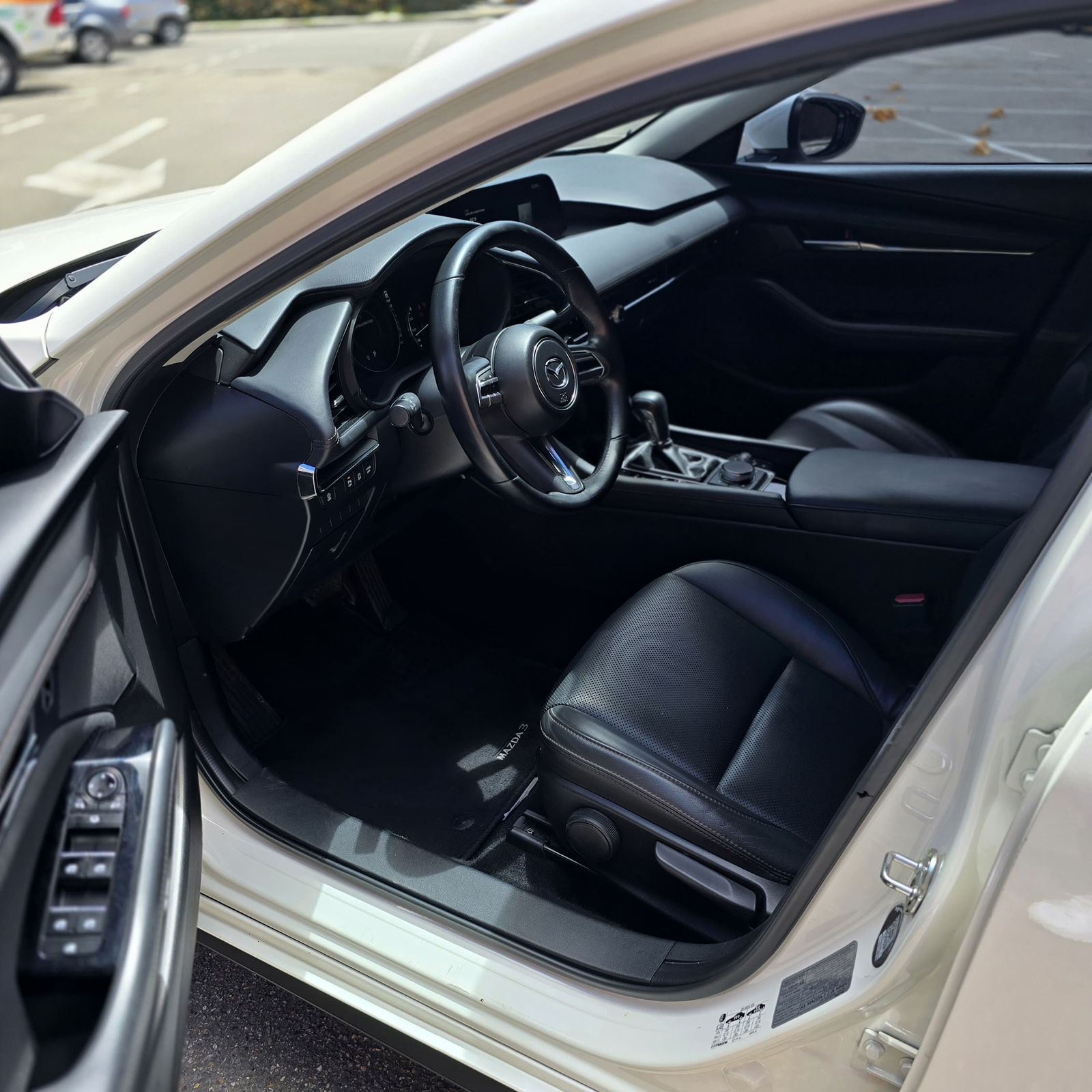 MAZDA 3 TOURING MHEV TP 2000 CC 7 AB 2024