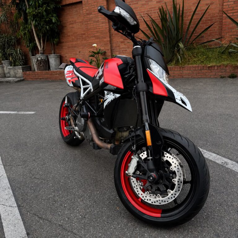 Ducati Hypermotard 950 RVE 2025