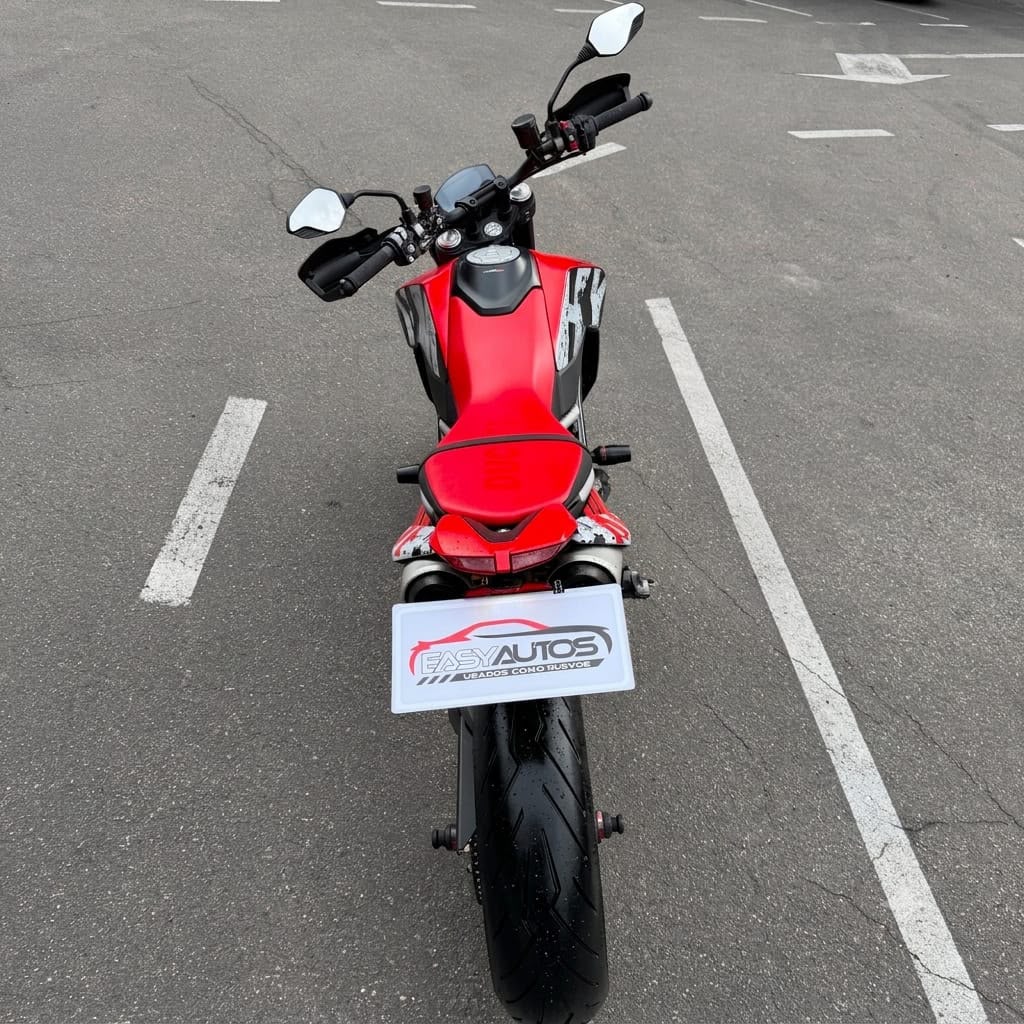 
								Ducati Hypermotard 950 RVE 2025 full									