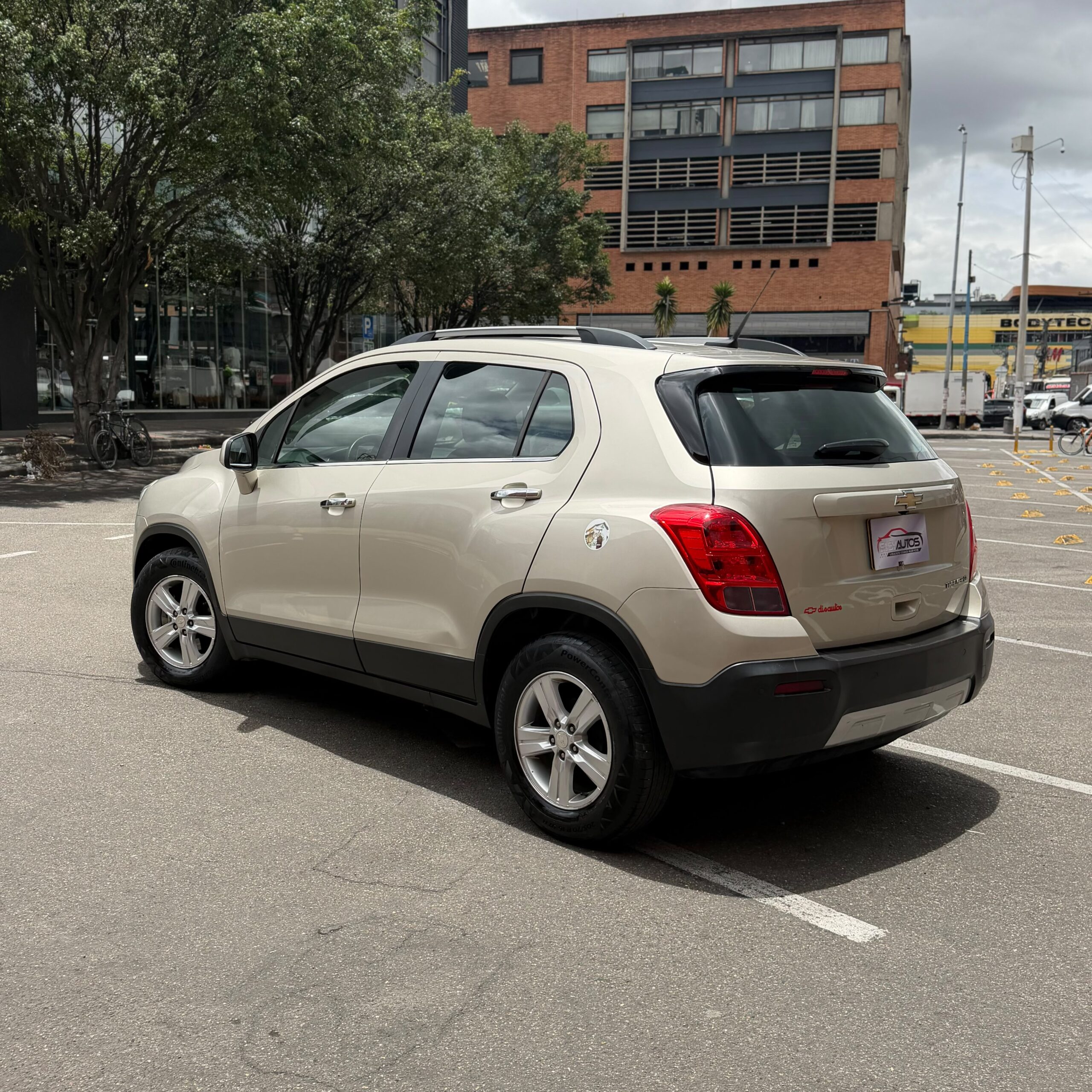 
								Chevrolet Tracker LTZ AT 1.8 2017 full									