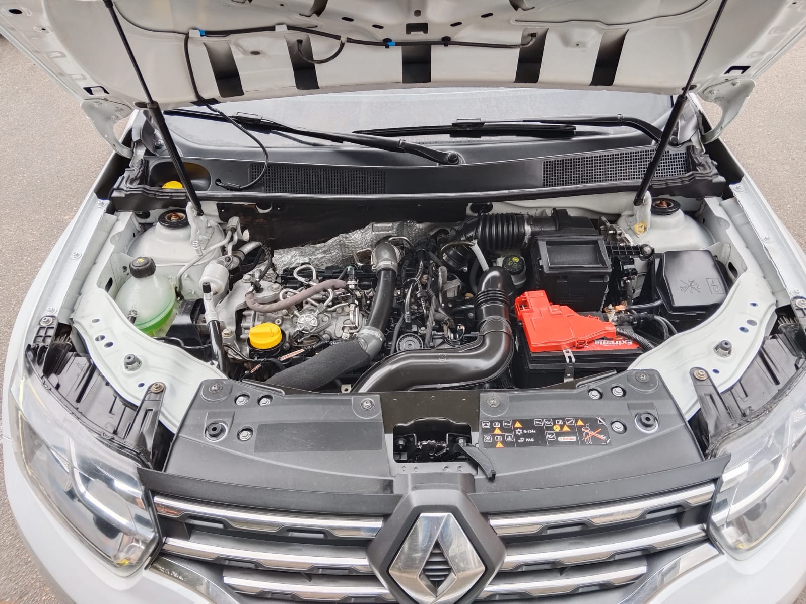 
								Renault Duster Iconic MT 1.3T 4×4 2024 full									