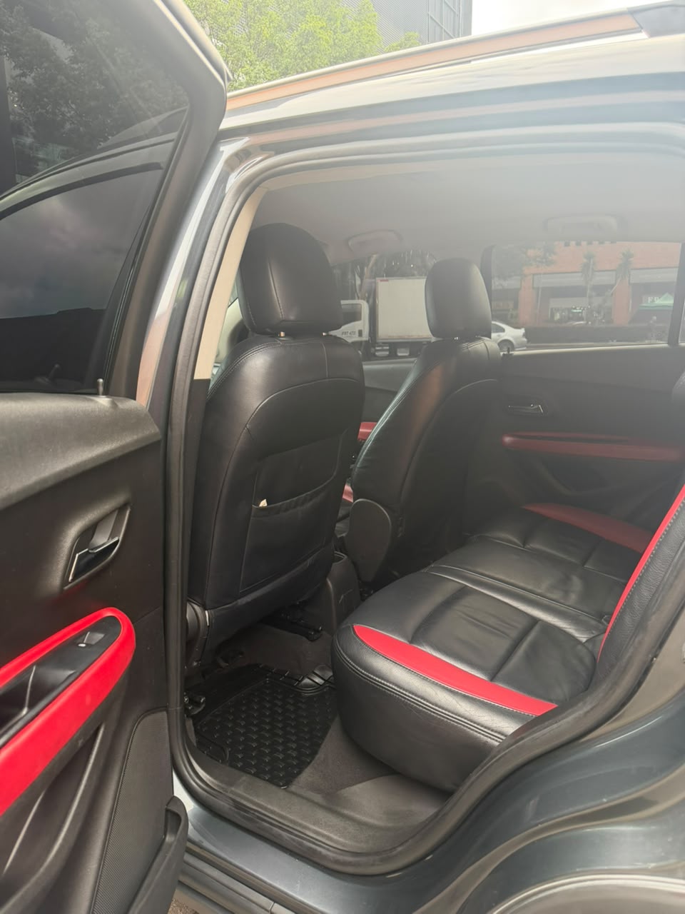 
								Chevrolet Tracker LS MT 1.8 2016 full									