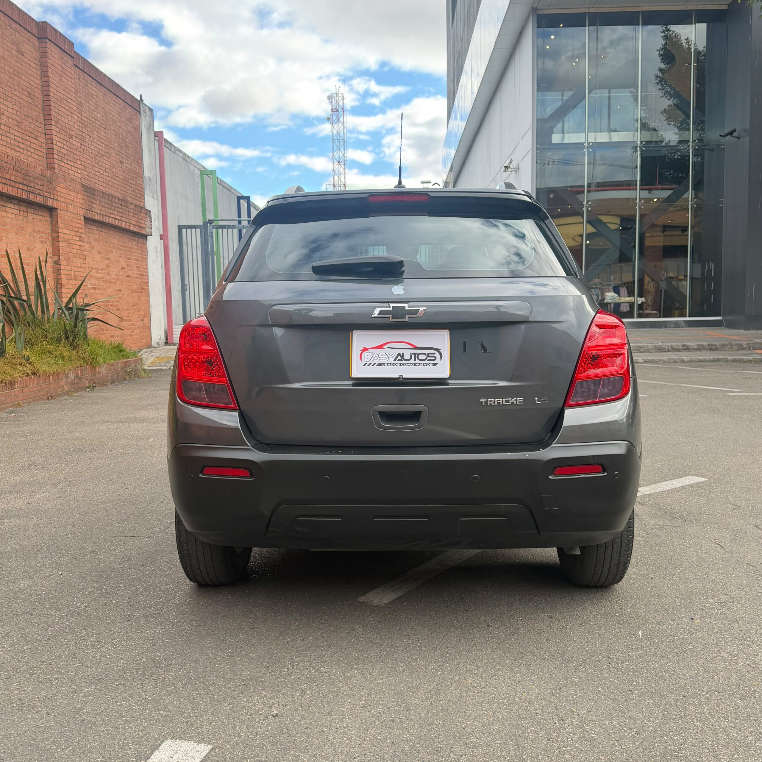 
								Chevrolet Tracker LS MT 1.8 2016 full									
