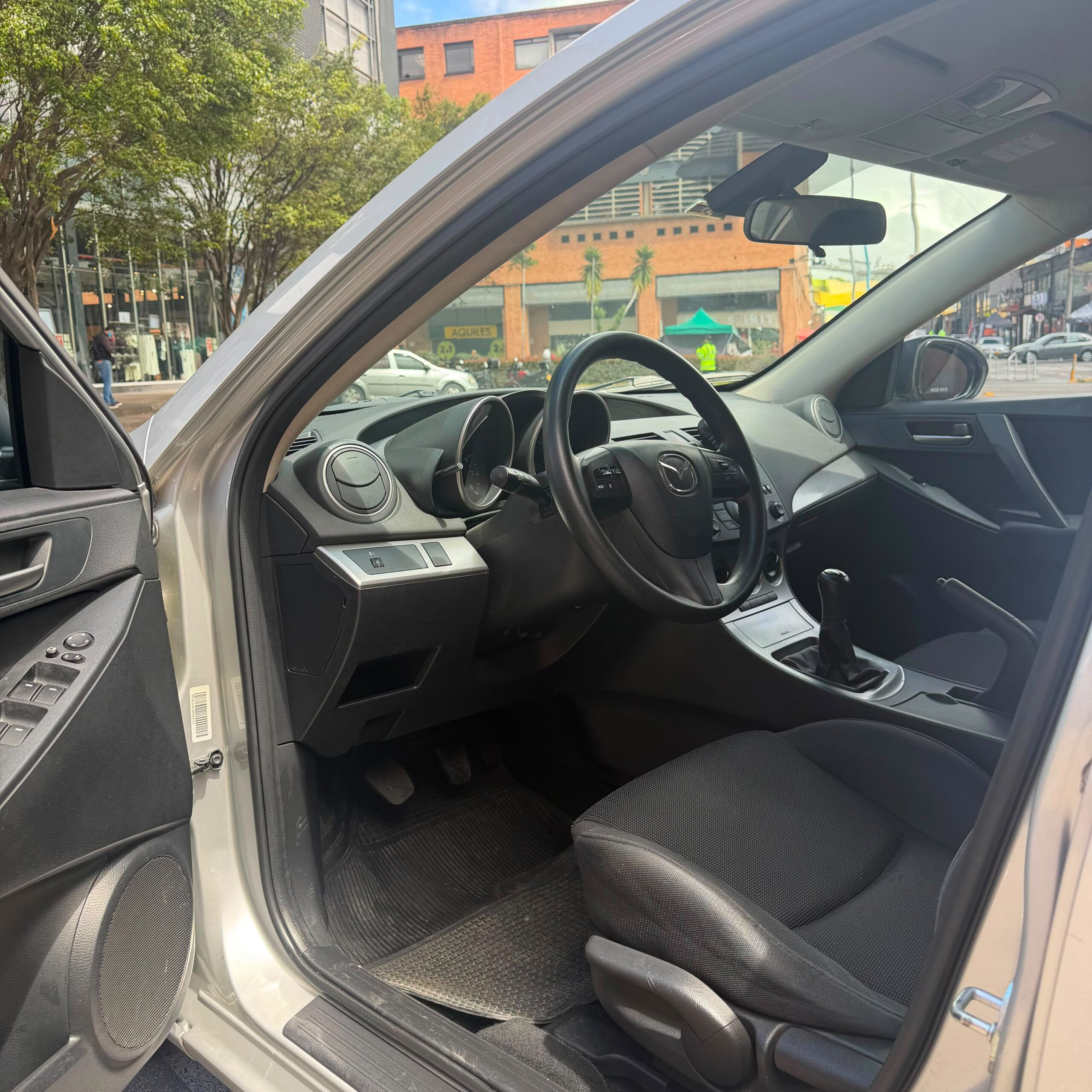 
								Mazda 3 MT 1.6 2011 full									