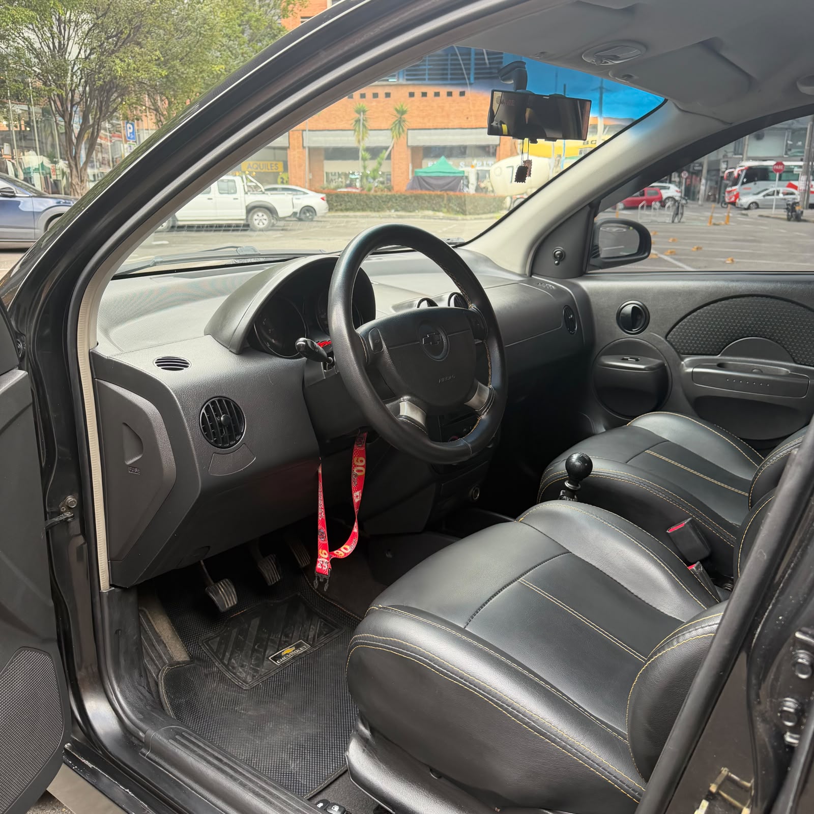 
								Chevrolet Aveo MT 1.4 2006 full									