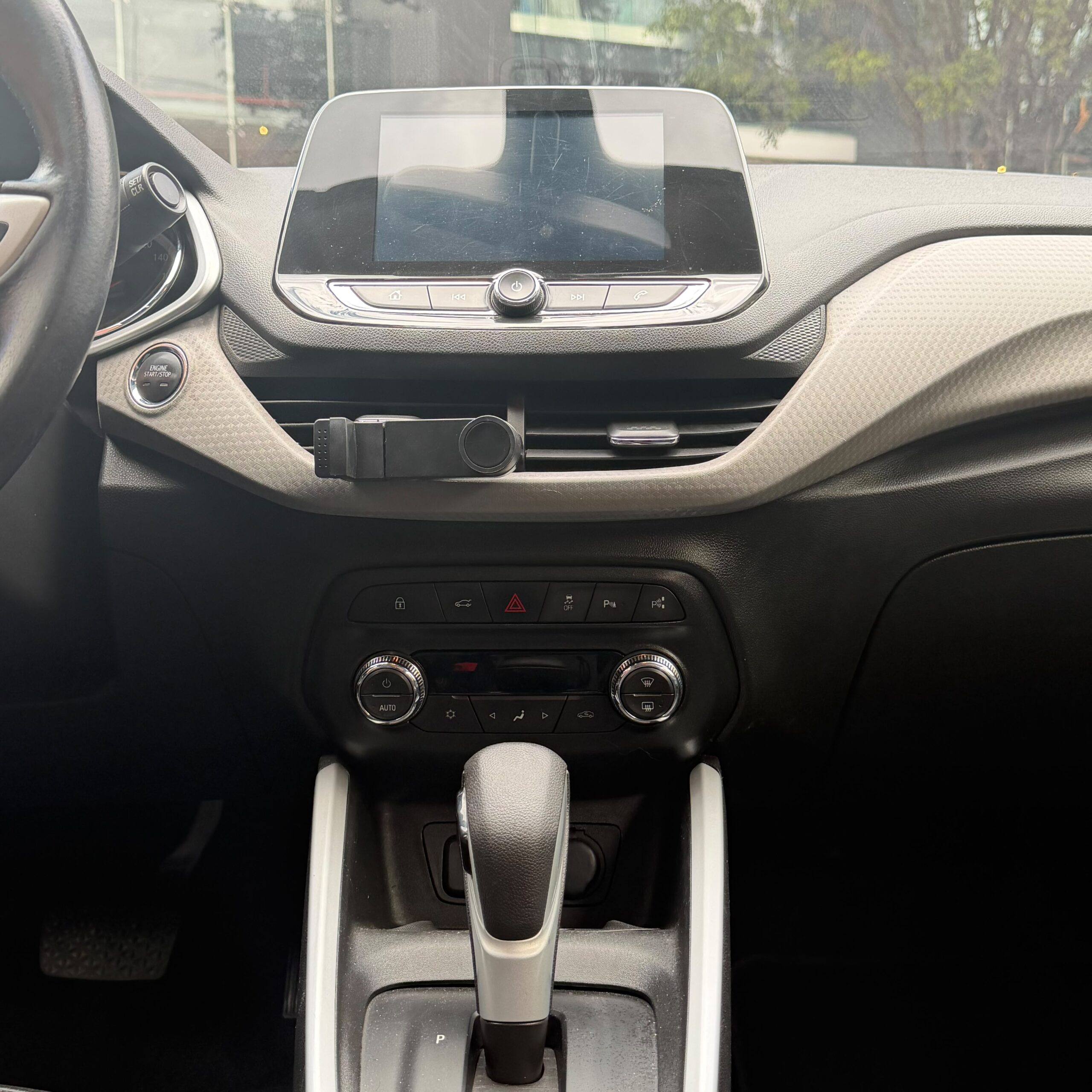 
								Chevrolet Onix Turbo AT 1.0T 2021 full									